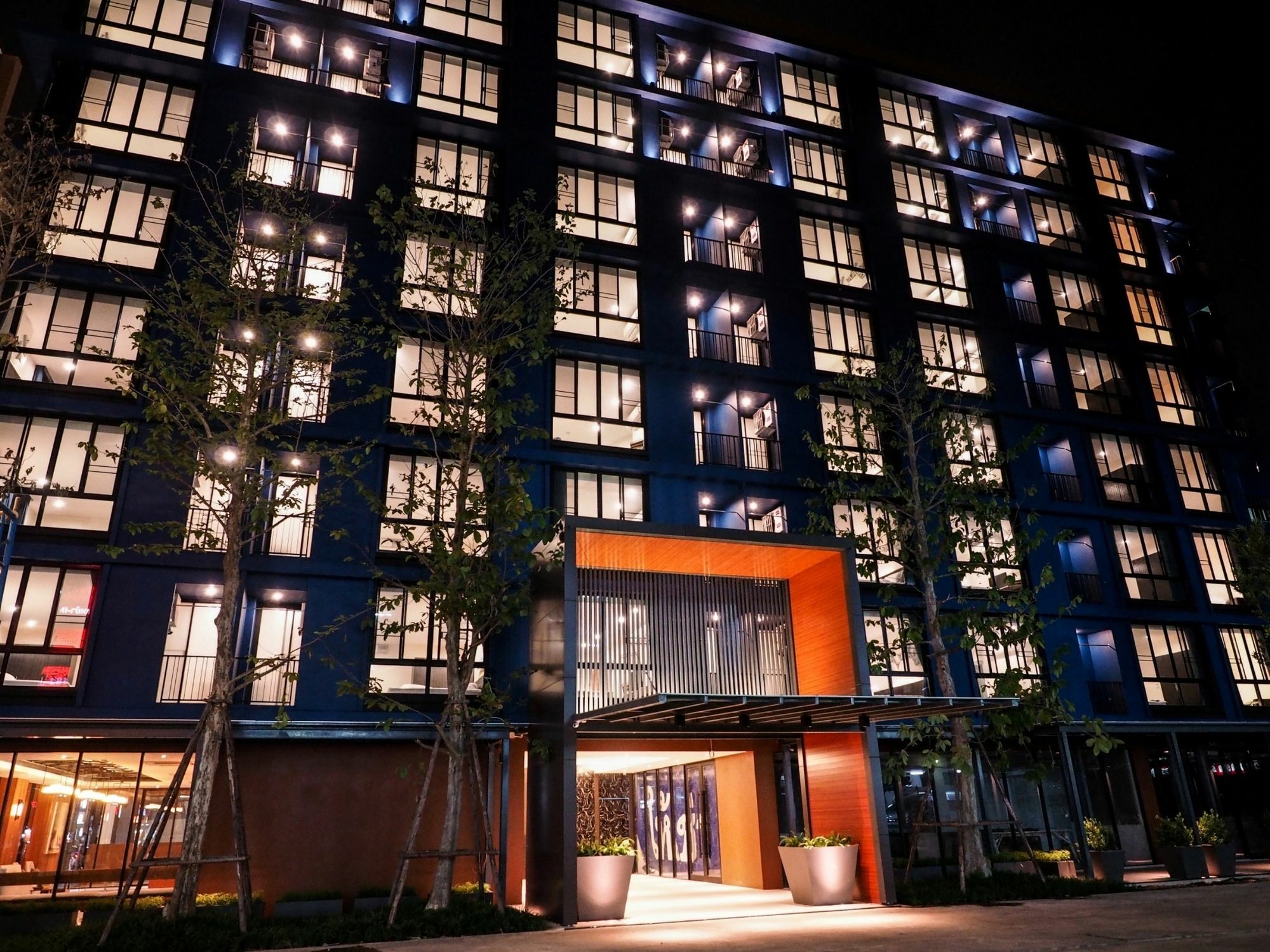 130 Hotel & Residence Banguecoque Exterior foto